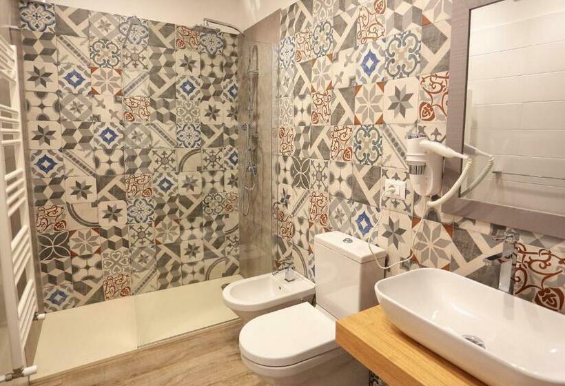 غرفة قياسية مزوَّدة بتراس, Al Duomo Rooms & Flats