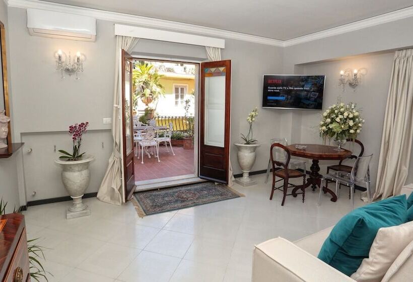 شقة غرفة واحدة مزودة بتراس, Al Duomo Rooms & Flats