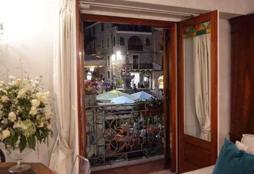 شقة غرفة واحدة مزودة بتراس, Al Duomo Rooms & Flats