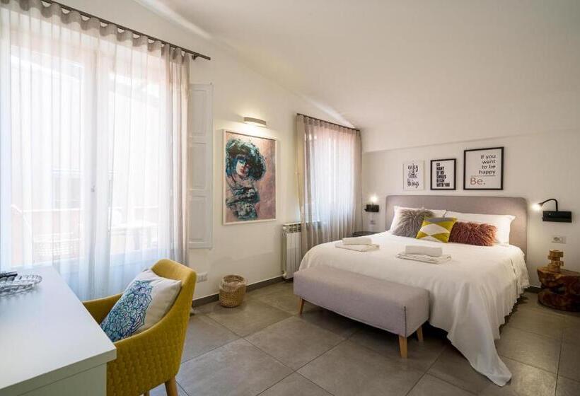 غرفة قياسية مزوَّدة بتراس, Al Duomo Rooms & Flats