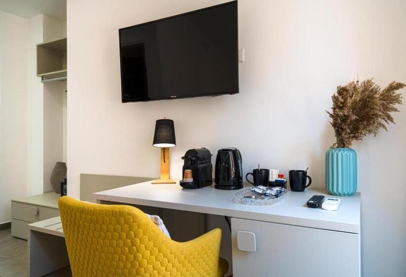 غرفة قياسية مزوَّدة بتراس, Al Duomo Rooms & Flats