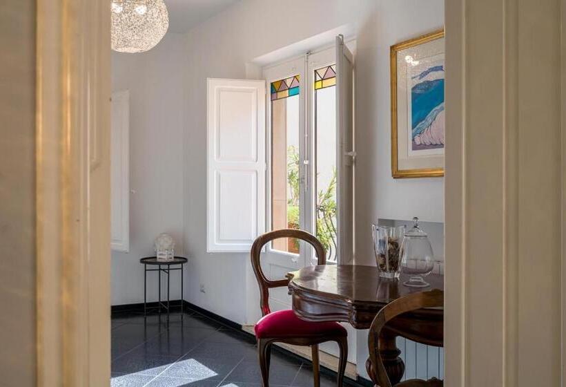 شقة غرفة واحدة مزودة بتراس, Al Duomo Rooms & Flats