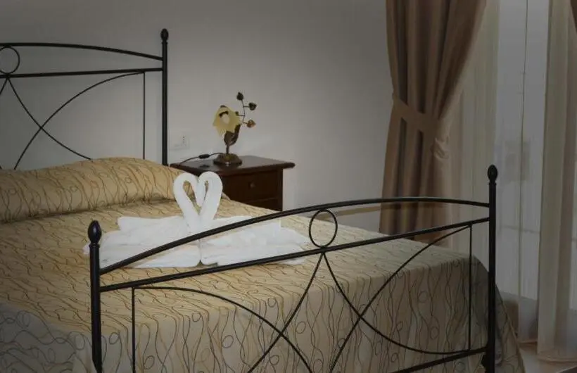 トリプルクラシックルーム, B&b Castiglione