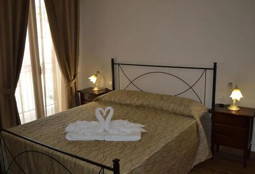 バルコニー付きスタンダードトリプルルーム, B&b Castiglione