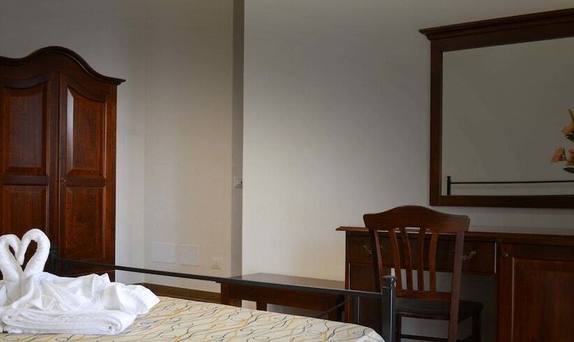 三人经典房间, B&b Castiglione