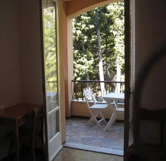 スタンダード4人部屋, Albergo Riva