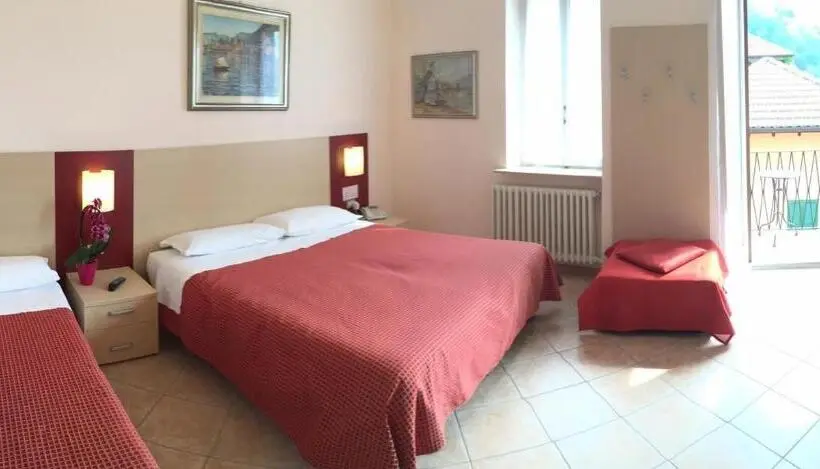 スタンダードトリプルルーム, Albergo Riva