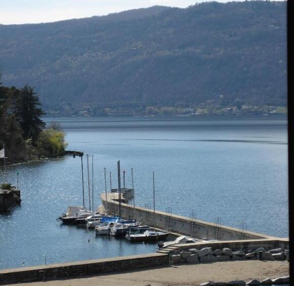 חדר סטנדרט לשלושה, Albergo Riva