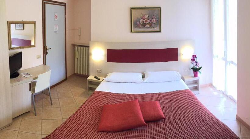 חדר אקונומי, Albergo Riva