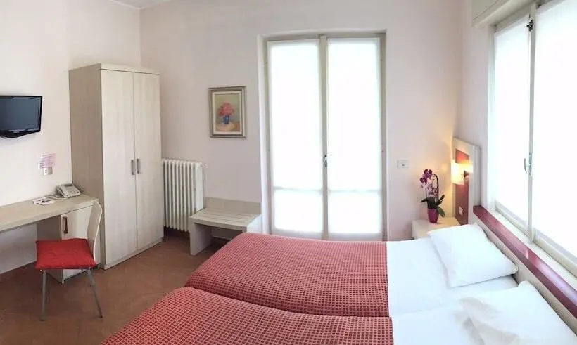 スタンダード4人部屋, Albergo Riva
