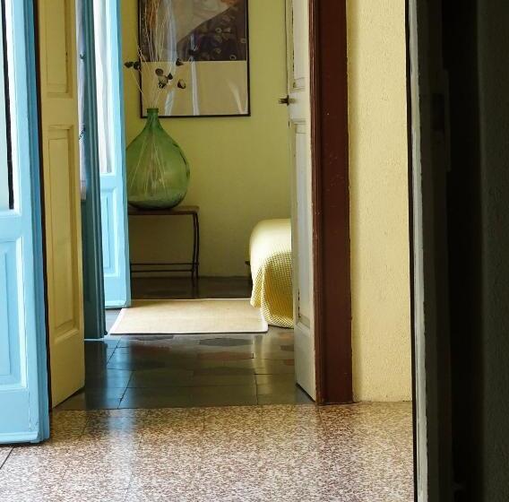 غرفة عائلية, Villa Albonico