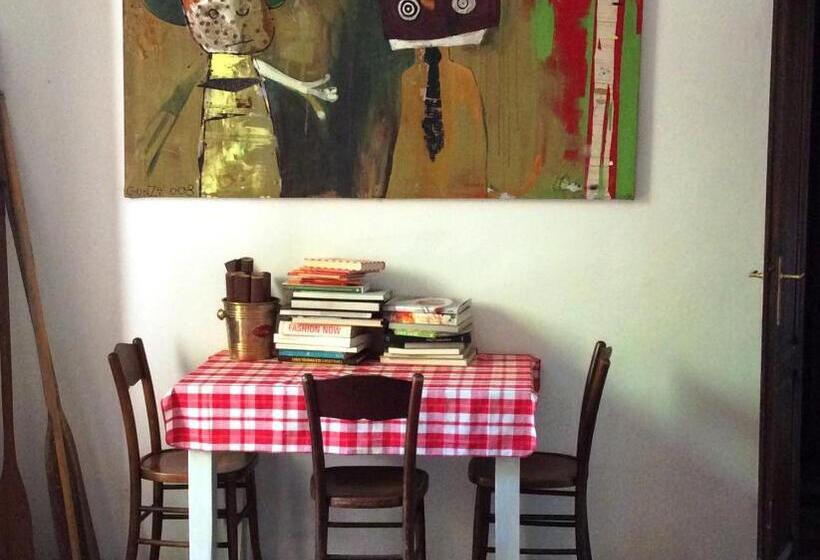 غرفة عائلية, Villa Albonico