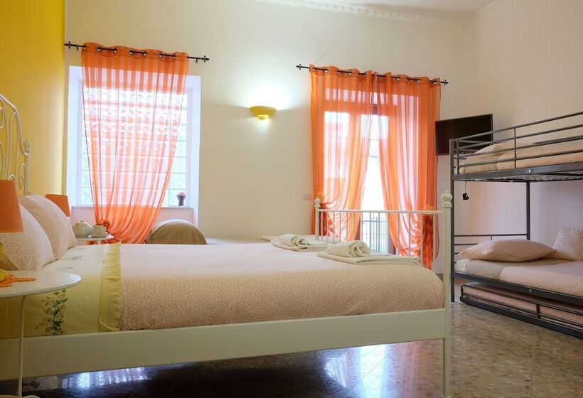 غرفة عائلية, Buonocore Rooms