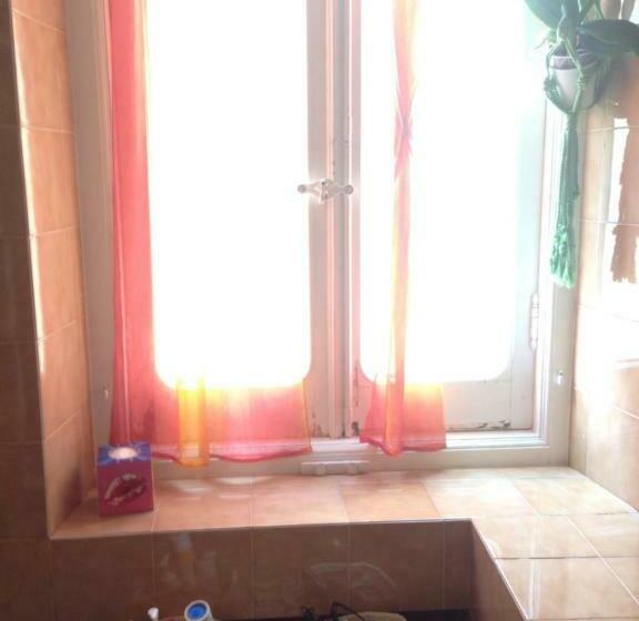 Ortak Banyolu Standart Oda, Il Ciottolo