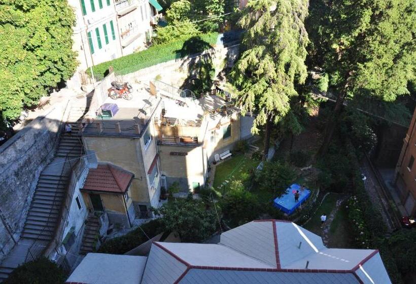 Orta Banyolu Üç Kişilik Standart Oda, Il Ciottolo