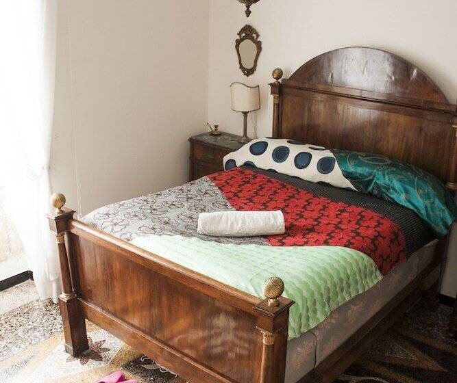 اتاق استاندارد با سرویس بهداشتی مشترک, Il Ciottolo