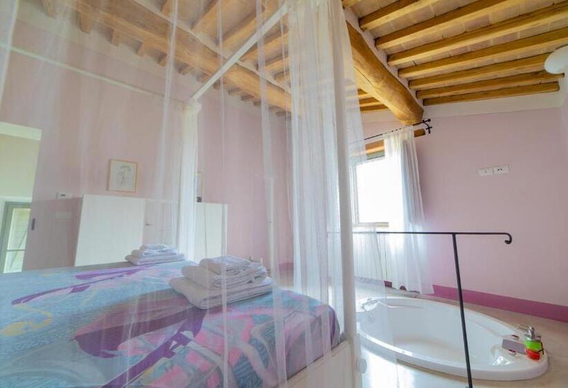 Люкс, Agriturismo Montelovesco