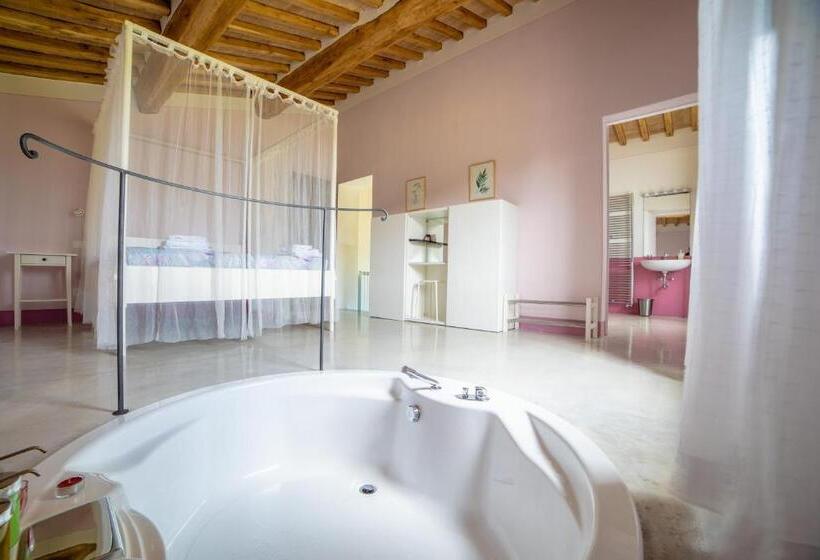 Люкс, Agriturismo Montelovesco