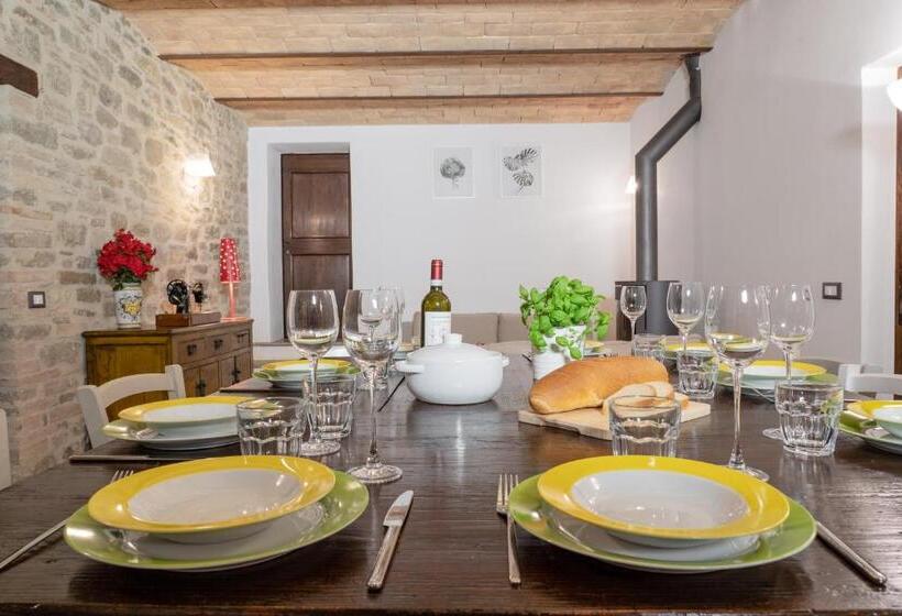 Апартаменты 1 Спальня Нижний Этаж, Agriturismo Montelovesco