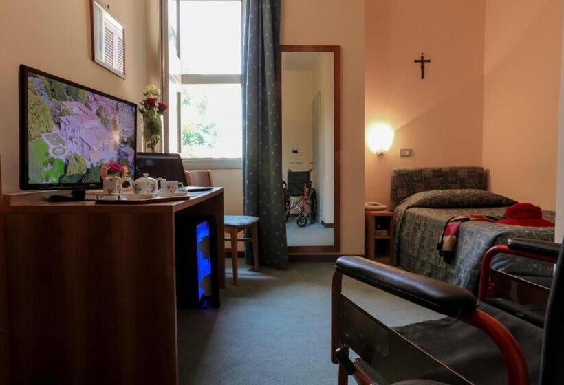 غرفة قياسية فردية لذوى الإحتياجات الخاصة, Villa Cagnola