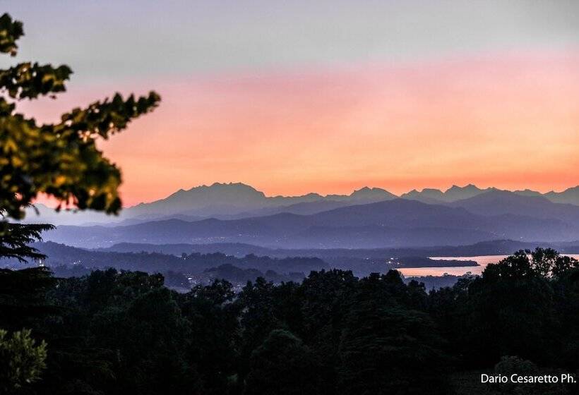جناح مطلّ علي الجبل, Villa Cagnola