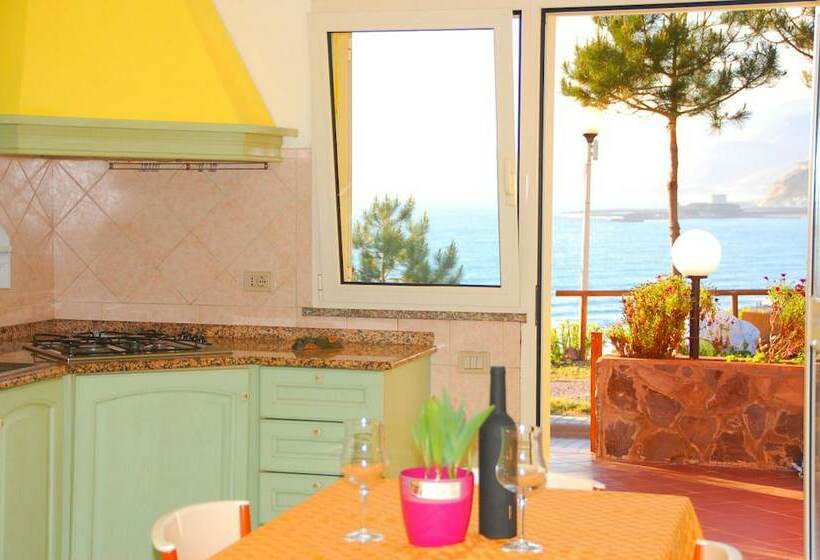 דירת חדר משפחתית, Turas Club Case Vacanze