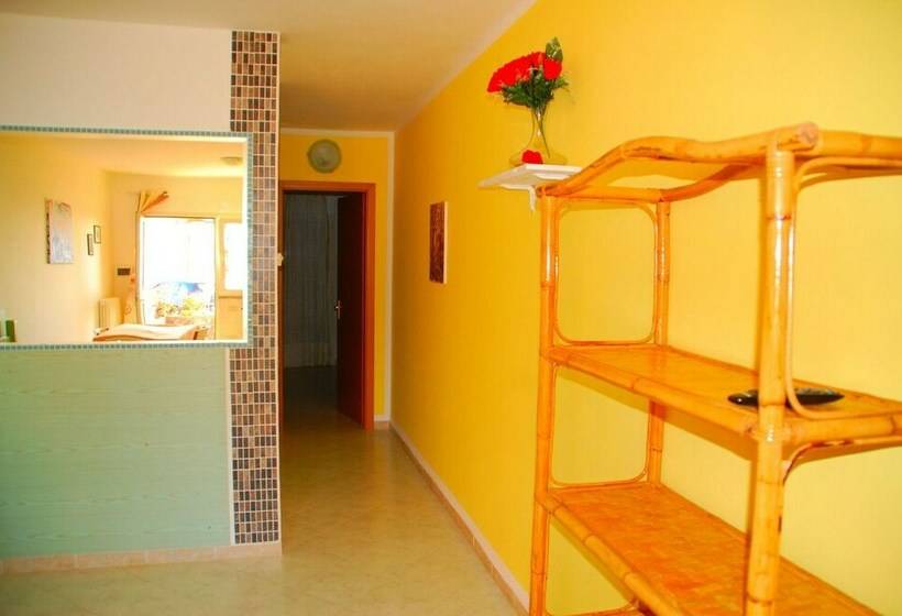 דירת חדר משפחתית, Turas Club Case Vacanze