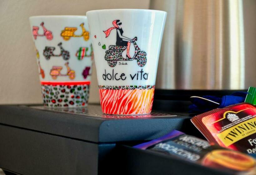 اتاق استاندارد با چشمانداز دریا, Crêuza De Mä