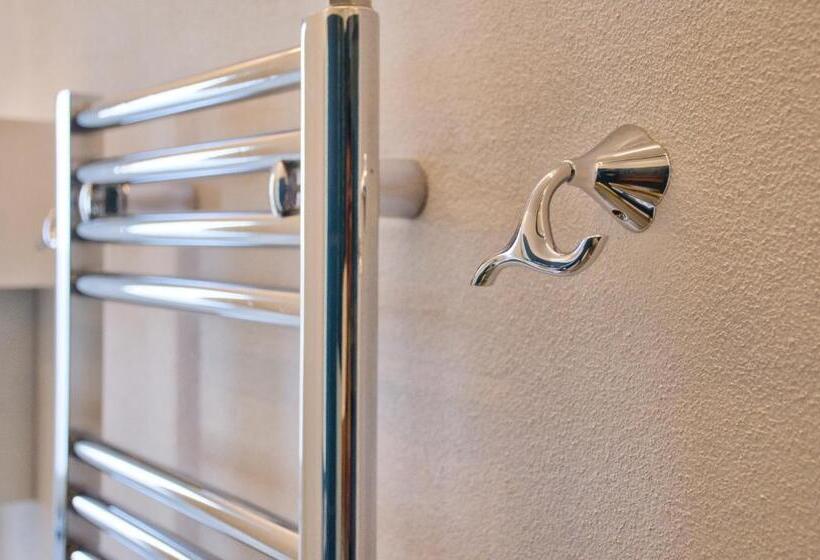 اتاق استاندارد با چشمانداز دریا, Crêuza De Mä