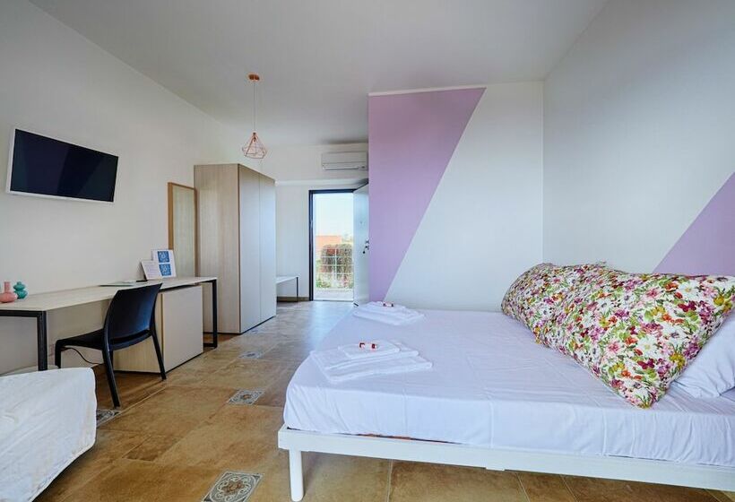 オーシャンビュースーペリアールーム, B&b Il Varo A Mare