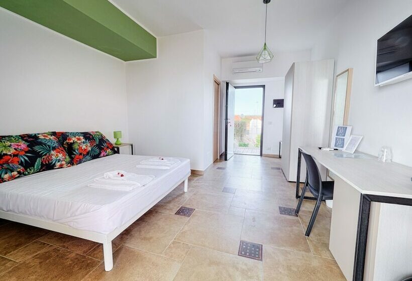 オーシャンビュースーペリアールーム, B&b Il Varo A Mare