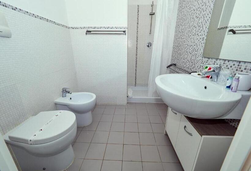 スタンダードルーム, B&b Il Varo A Mare