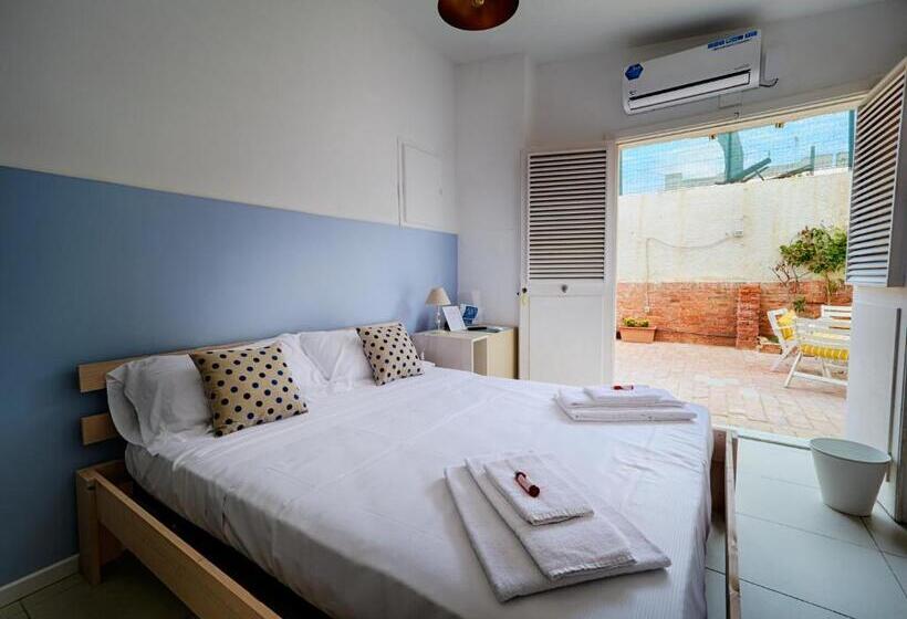 スタンダードルーム, B&b Il Varo A Mare