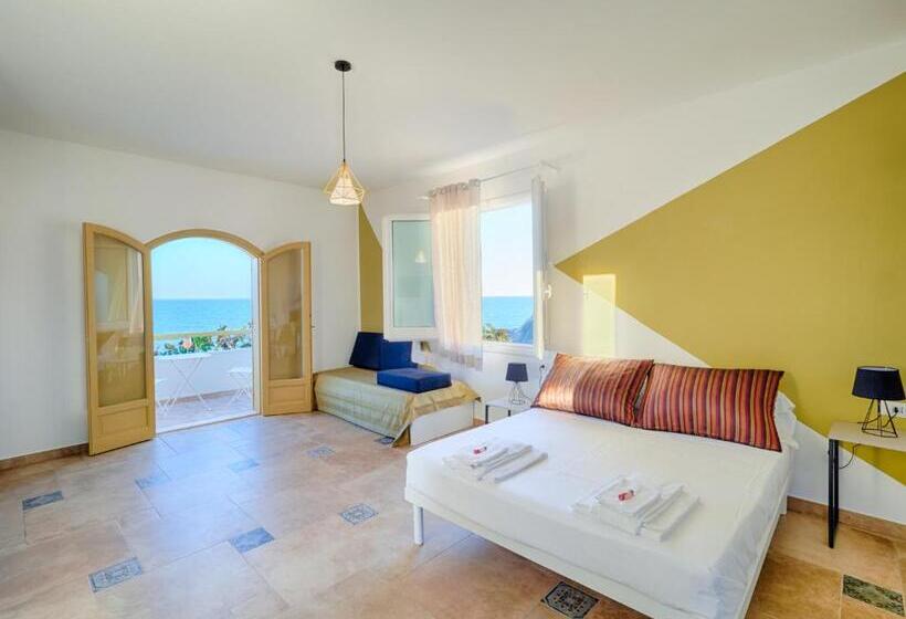 オーシャンビュースーペリアールーム, B&b Il Varo A Mare