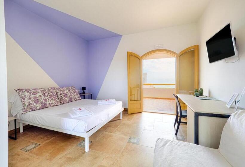 オーシャンビュースーペリアールーム, B&b Il Varo A Mare