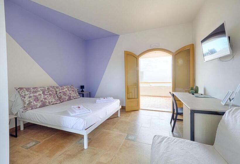 オーシャンビュースーペリアールーム, B&b Il Varo A Mare