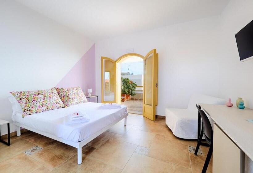 オーシャンビュースーペリアールーム, B&b Il Varo A Mare