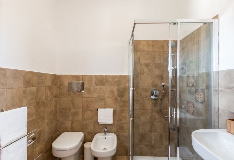 オーシャンビュースーペリアールーム, B&b Il Varo A Mare