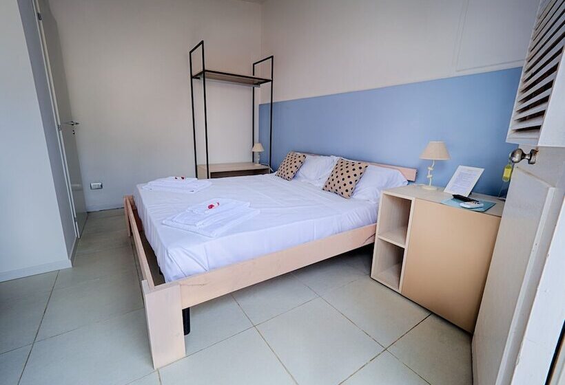 スタンダードルーム, B&b Il Varo A Mare