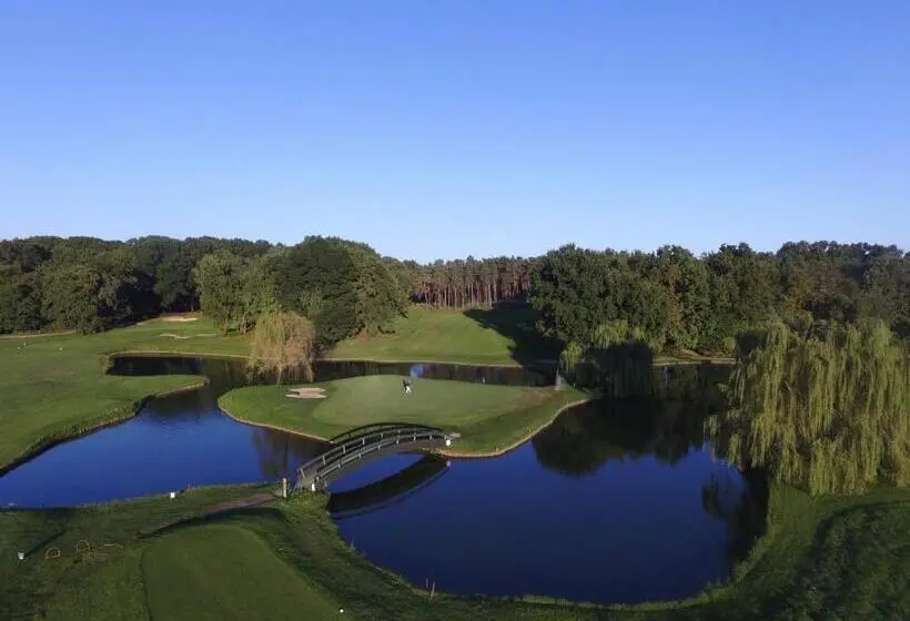 ガーデンビュースタンダードルーム, Agriturismo Altana Del Motto Rosso