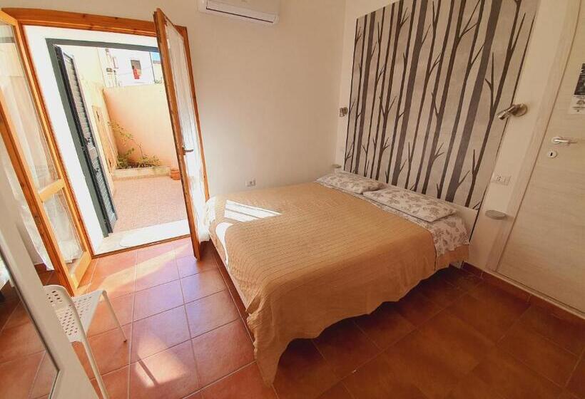 Interiört Standardrum, Aba Maya Alghero