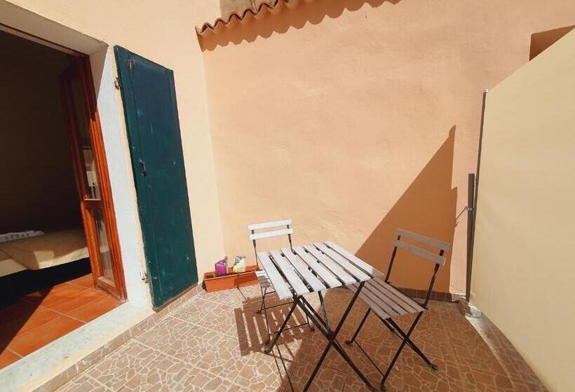 Interiört Standardrum, Aba Maya Alghero