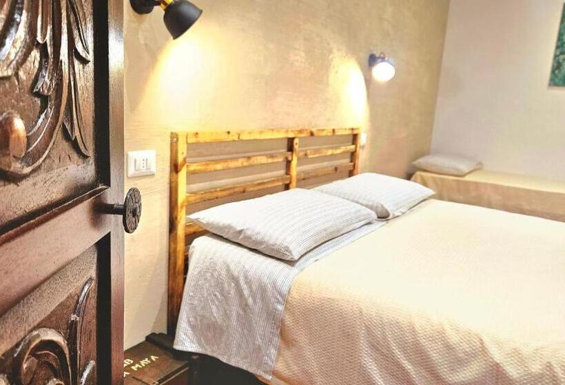 Familjerum, Aba Maya Alghero