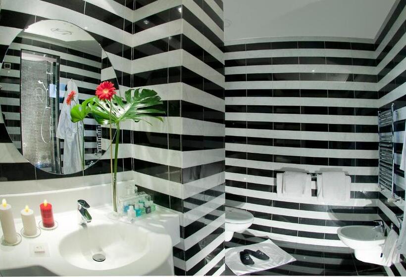 סוויטה, Abitart