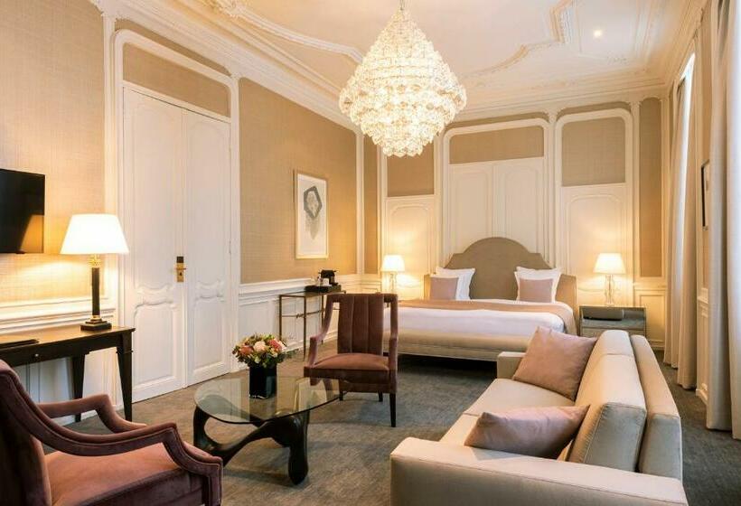 Королевский Люкс, Dukes  Arches Brugge   By Dukes  Hotel Collection