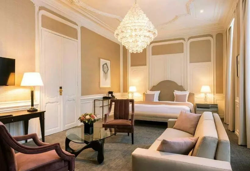 سوئیت رویال, Dukes  Arches Brugge   By Dukes  Hotel Collection