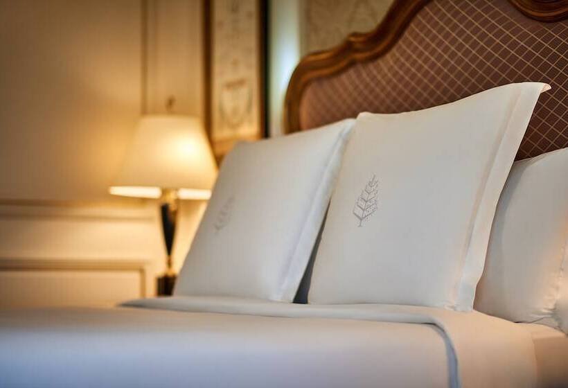 اتاق لوکس, Four Seasons  Cairo At The First Residence
