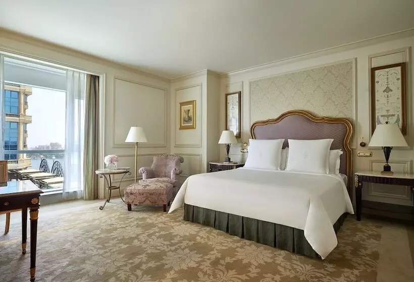 デラックスルーム, Four Seasons  Cairo At The First Residence