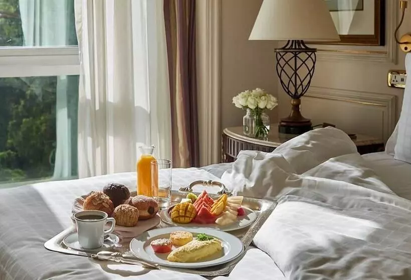 デラックスルーム, Four Seasons  Cairo At The First Residence