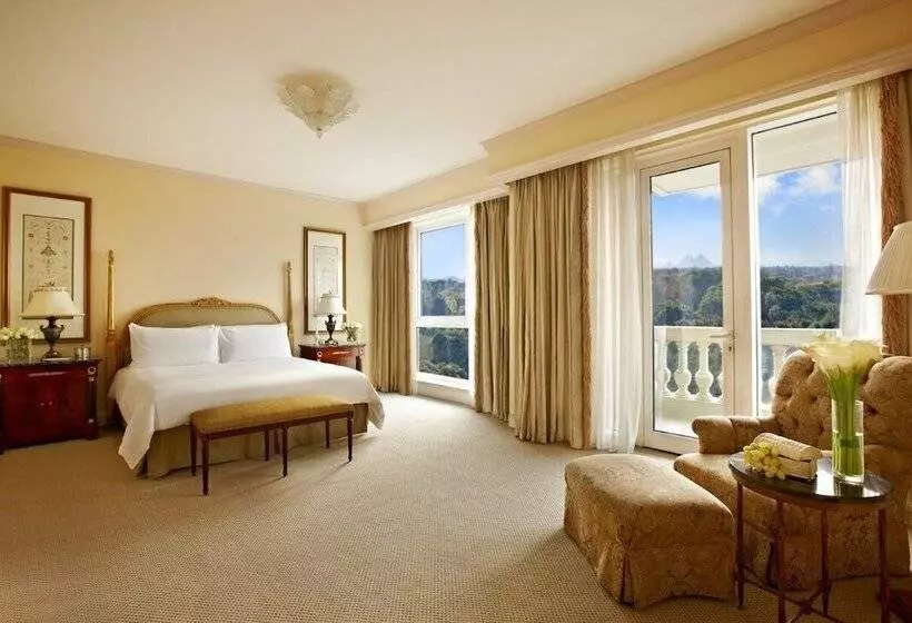 スイート, Four Seasons  Cairo At The First Residence